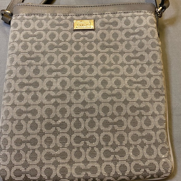 COACH Slim Gray Canvas Crossbody - Picture 4 of 8